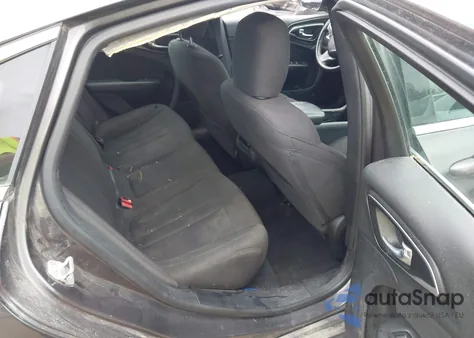 2015 Chrysler 200 Limited из США, поврежденный, VIN 1C3CCCAB6FN666818